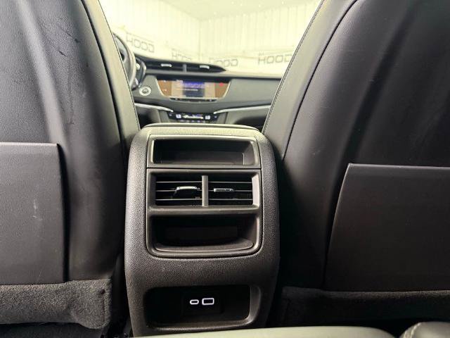 Used 2024 Cadillac XT5 Premium Luxury FWD image 11