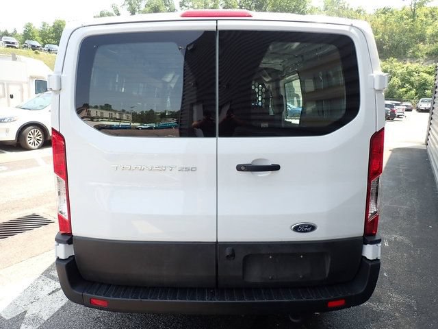 Certified 2025 Ford Transit 250 Low Roof w/ Exterior Upgrade Package RWD image 6