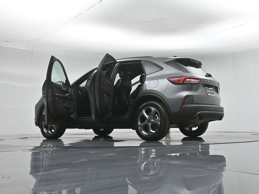 Certified 2025 Ford Escape ST-Line AWD/4WD image 54