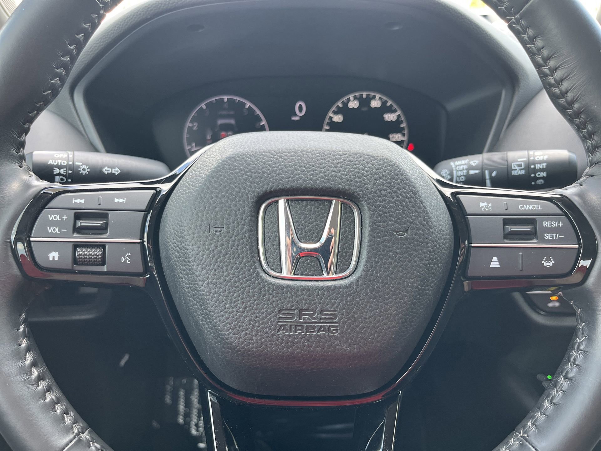 Used 2023 Honda HR-V EX-L image 17