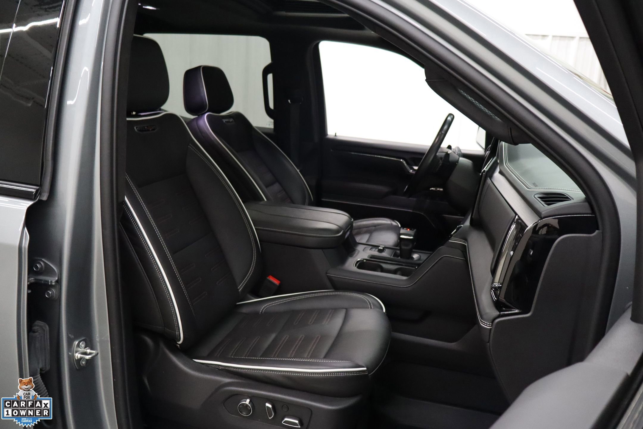 Used 2024 GMC Sierra 1500 AT4X image 34