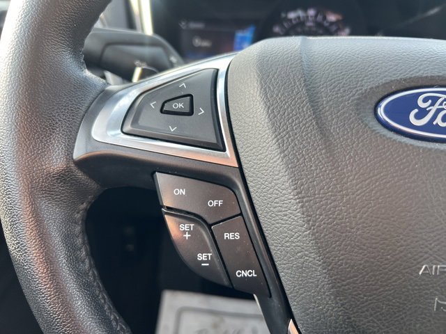 Certified 2018 Ford Fusion SE w/ Fusion SE Technology Package image 10