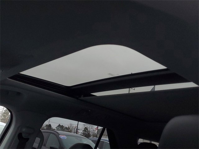 Certified 2023 Ford Explorer XLT w/ Equipment Group 202A image 12