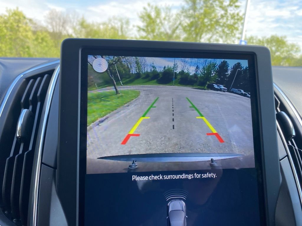 Certified 2024 Ford Edge Titanium AWD/4WD image 40