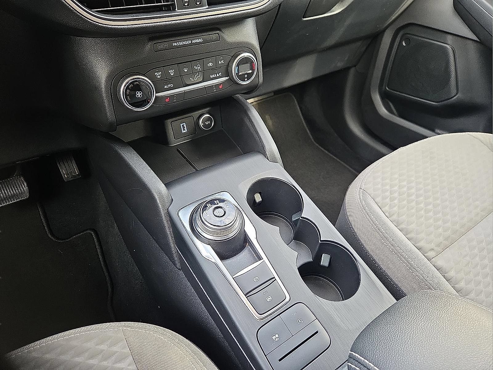 Certified 2020 Ford Escape SE FWD image 25