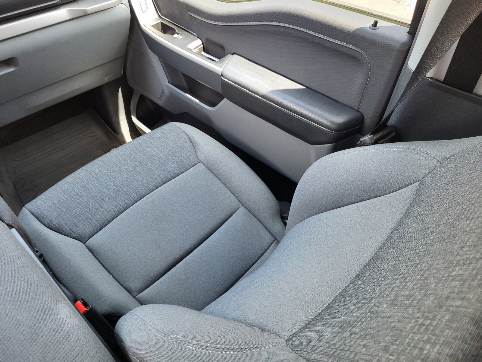 Certified 2024 Ford F150 XLT image 17