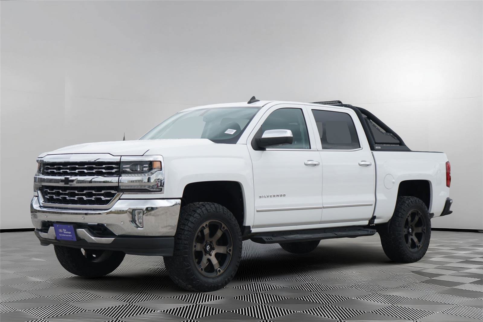 Used 2017 Chevrolet Silverado 1500 LTZ w/ Sport Package RWD image 8
