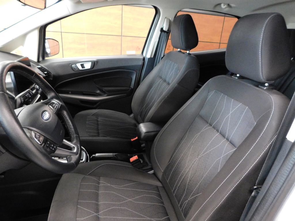 Certified 2019 Ford EcoSport SE w/ SE Convenience Package AWD/4WD image 16