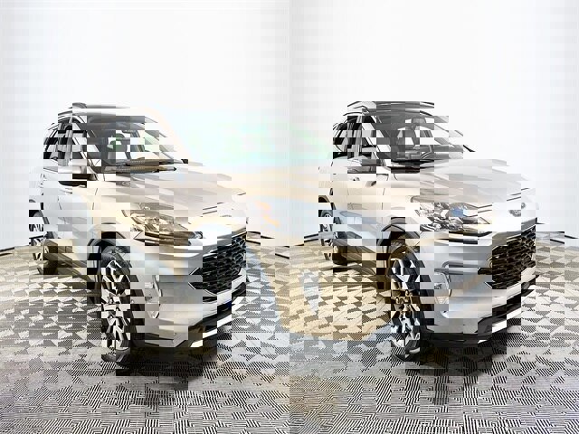 Certified 2020 Ford Escape Titanium w/ Titanium Premium Package 2.0