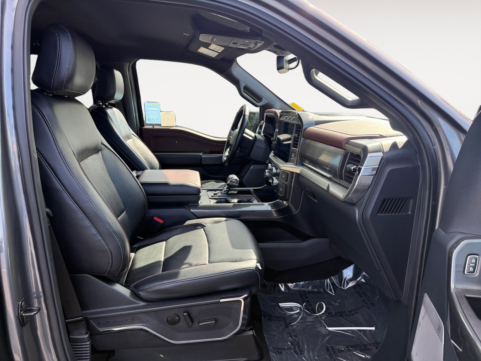 Certified 2023 Ford F150 Lariat image 19