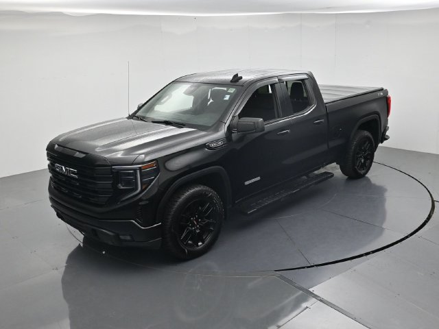 Used 2022 GMC Sierra 1500 Elevation w/ Preferred Package AWD/4WD image 38