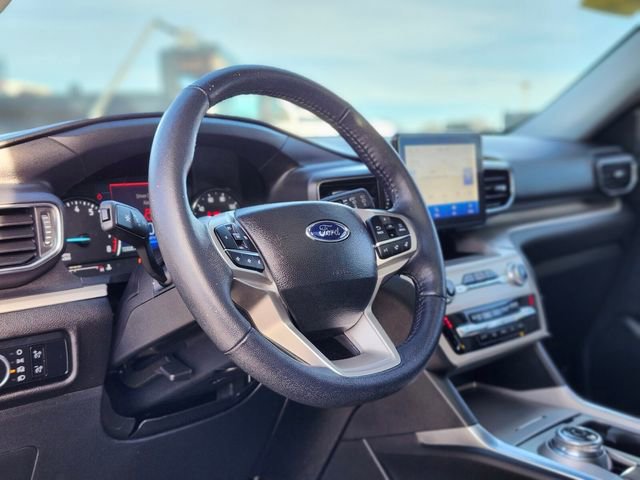 Certified 2023 Ford Explorer XLT w/ Equipment Group 202A image 20