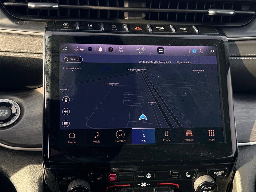 Used 2023 Jeep Grand Cherokee Limited image 24