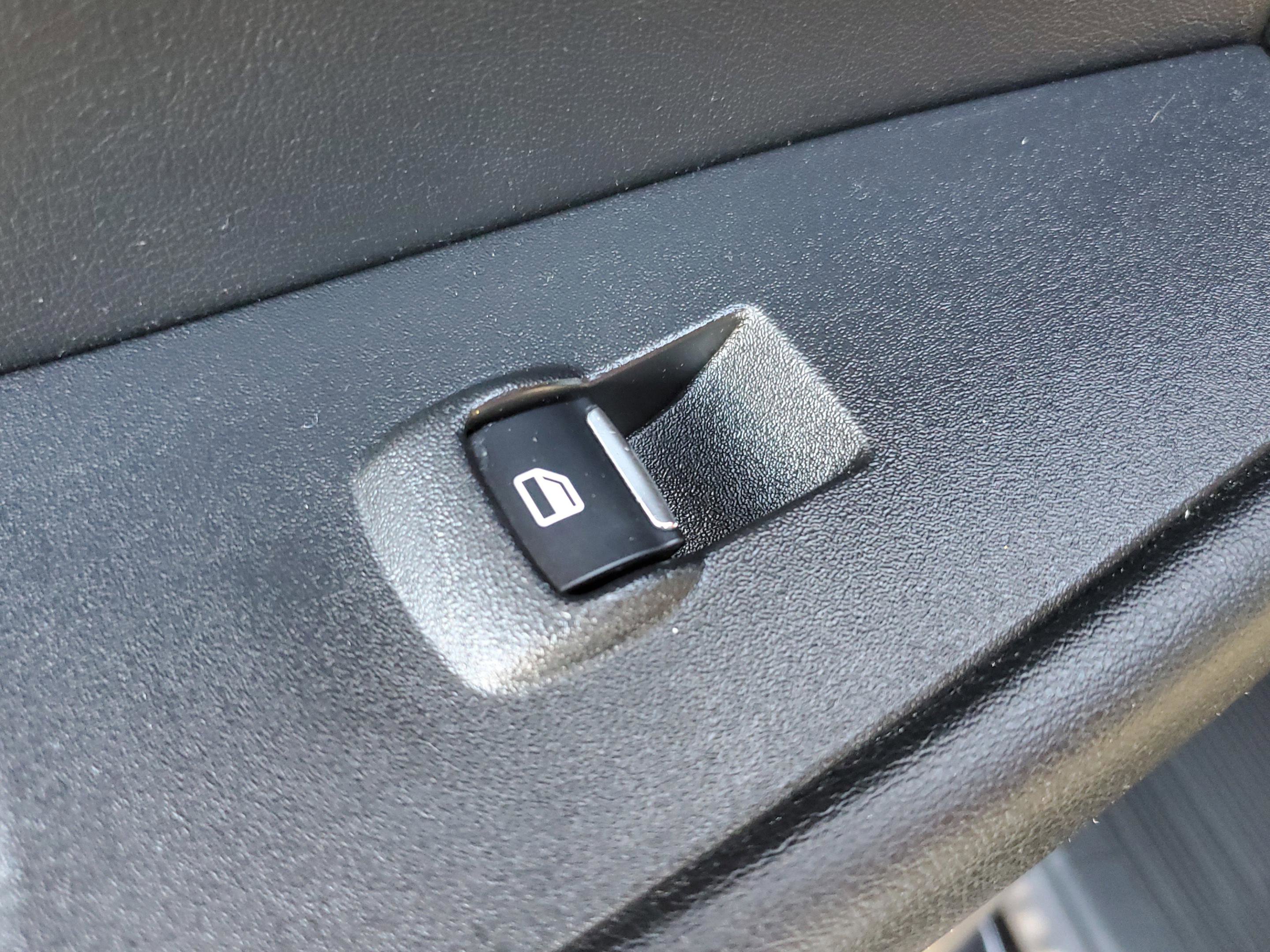 Certified 2024 Ford Edge ST w/ Equipment Group 401A image 27