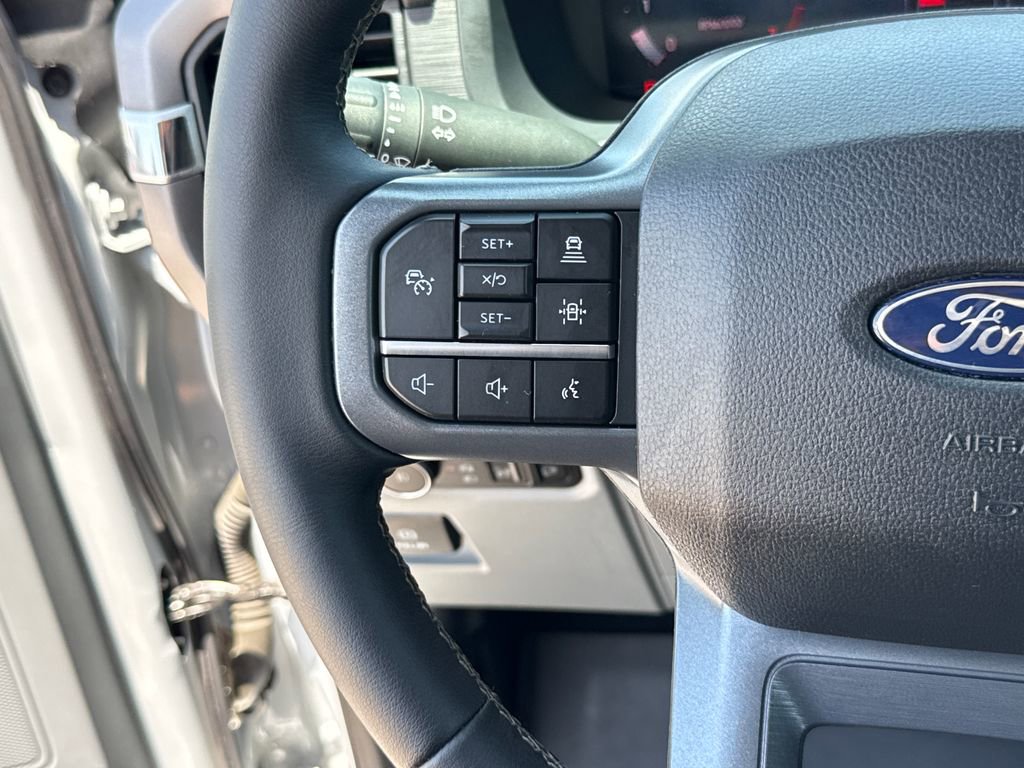 Certified 2025 Ford F150 XLT w/ Equipment Group 302A MID AWD/4WD image 15