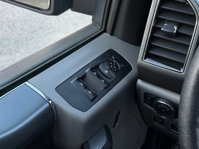 Certified 2020 Ford F150 XLT w/ Equipment Group 302A Luxury AWD/4WD image 31