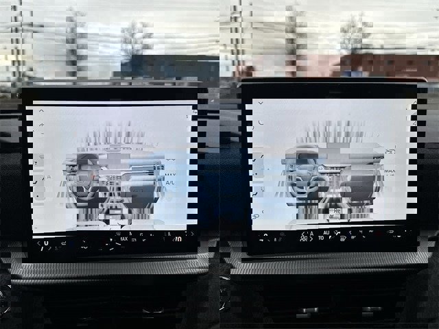 Certified 2025 Ford Explorer Platinum image 20