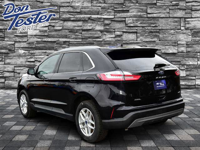 Certified 2022 Ford Edge SEL w/ Convenience Package AWD/4WD image 3