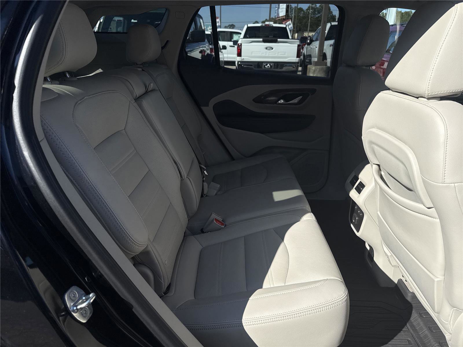 Used 2022 GMC Terrain Denali w/ Black Diamond Edition image 22