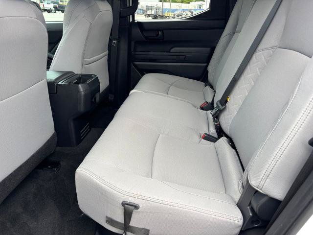 Used 2025 Toyota Tacoma SR5 AWD/4WD image 17