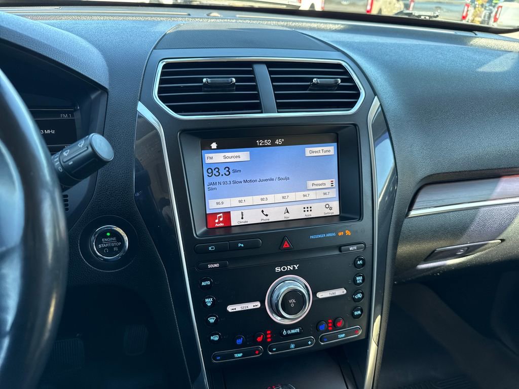 Certified 2019 Ford Explorer Limited w/ Limited Luxury Package image 20