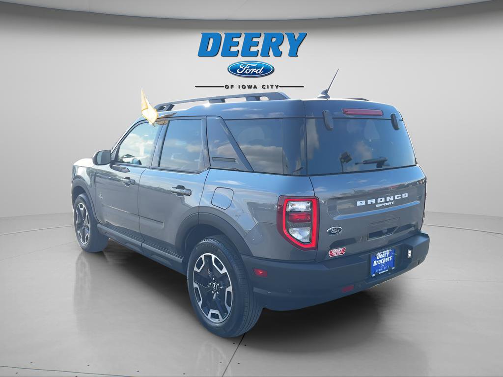 Certified 2024 Ford Bronco Sport Outer Banks w/ Tech Package AWD/4WD image 3