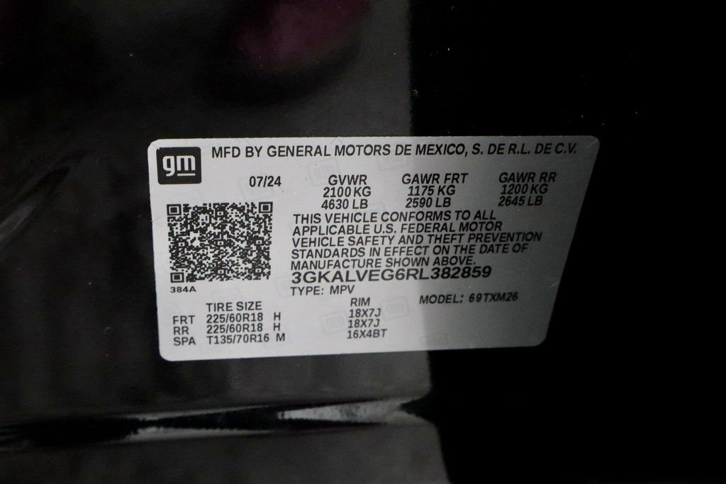 Used 2024 GMC Terrain SLT image 31