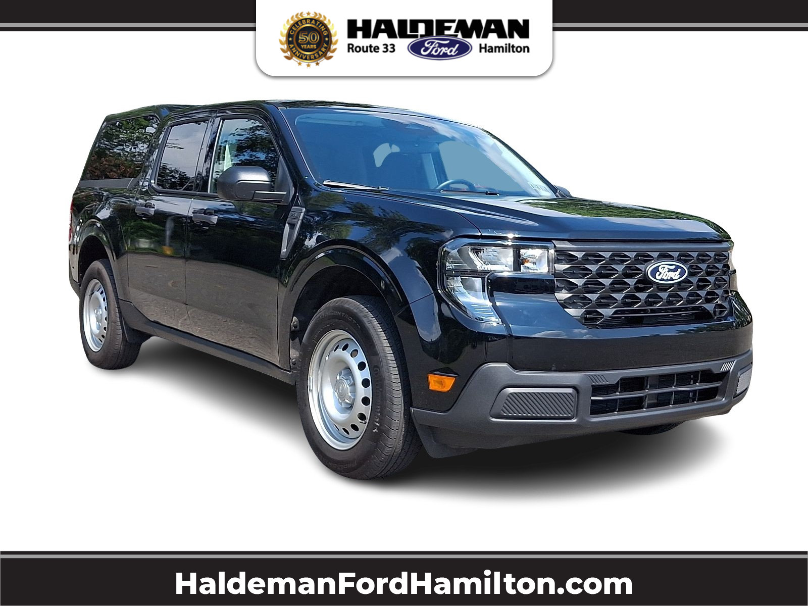 Certified 2025 Ford Maverick XL FWD image 1