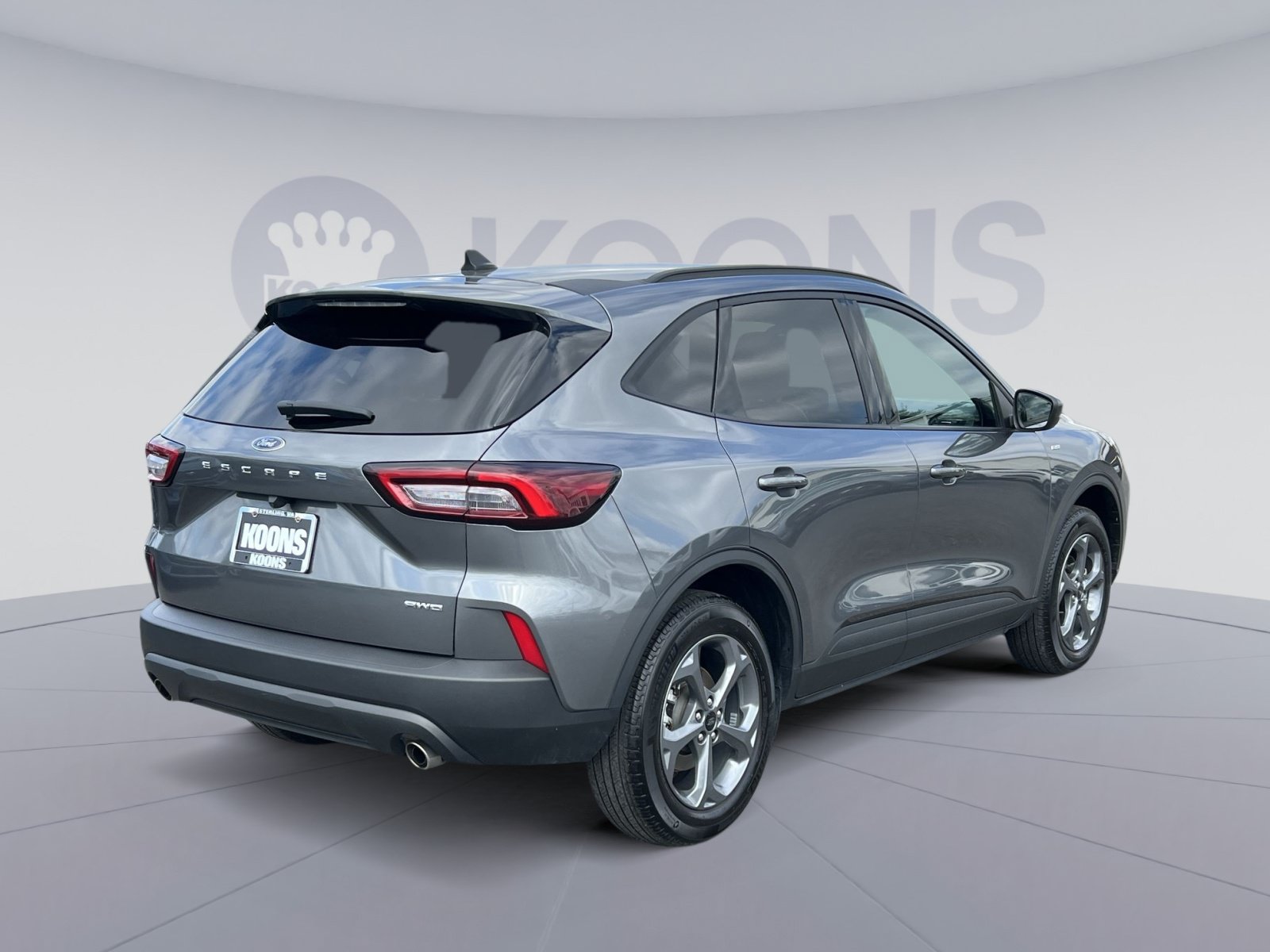 Certified 2025 Ford Escape ST-Line Select AWD/4WD image 11