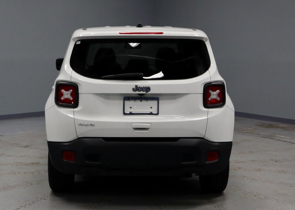Used 2023 Jeep Renegade Latitude image 4