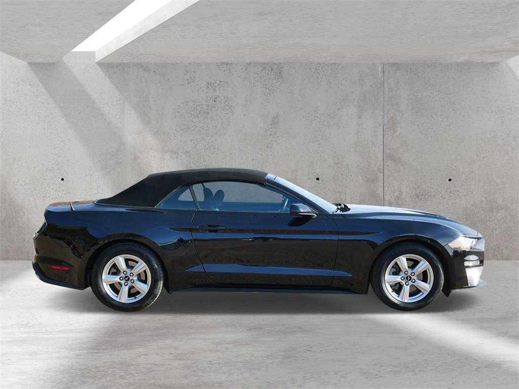 Certified 2019 Ford Mustang Convertible image 2
