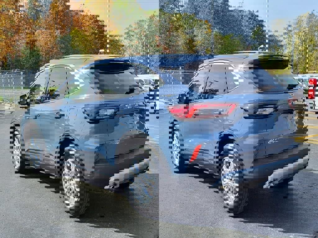 Certified 2023 Ford Escape Active w/ Tech Pack #2 image 2