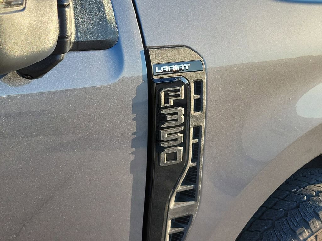 Certified 2025 Ford F350 Lariat w/ Lariat Ultimate Package AWD/4WD image 9