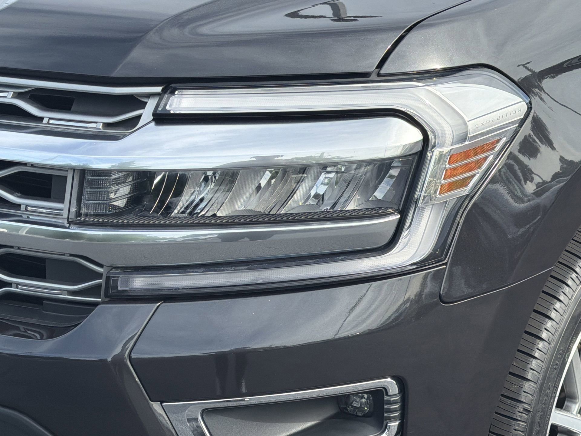 Certified 2022 Ford Expedition Platinum AWD/4WD image 36