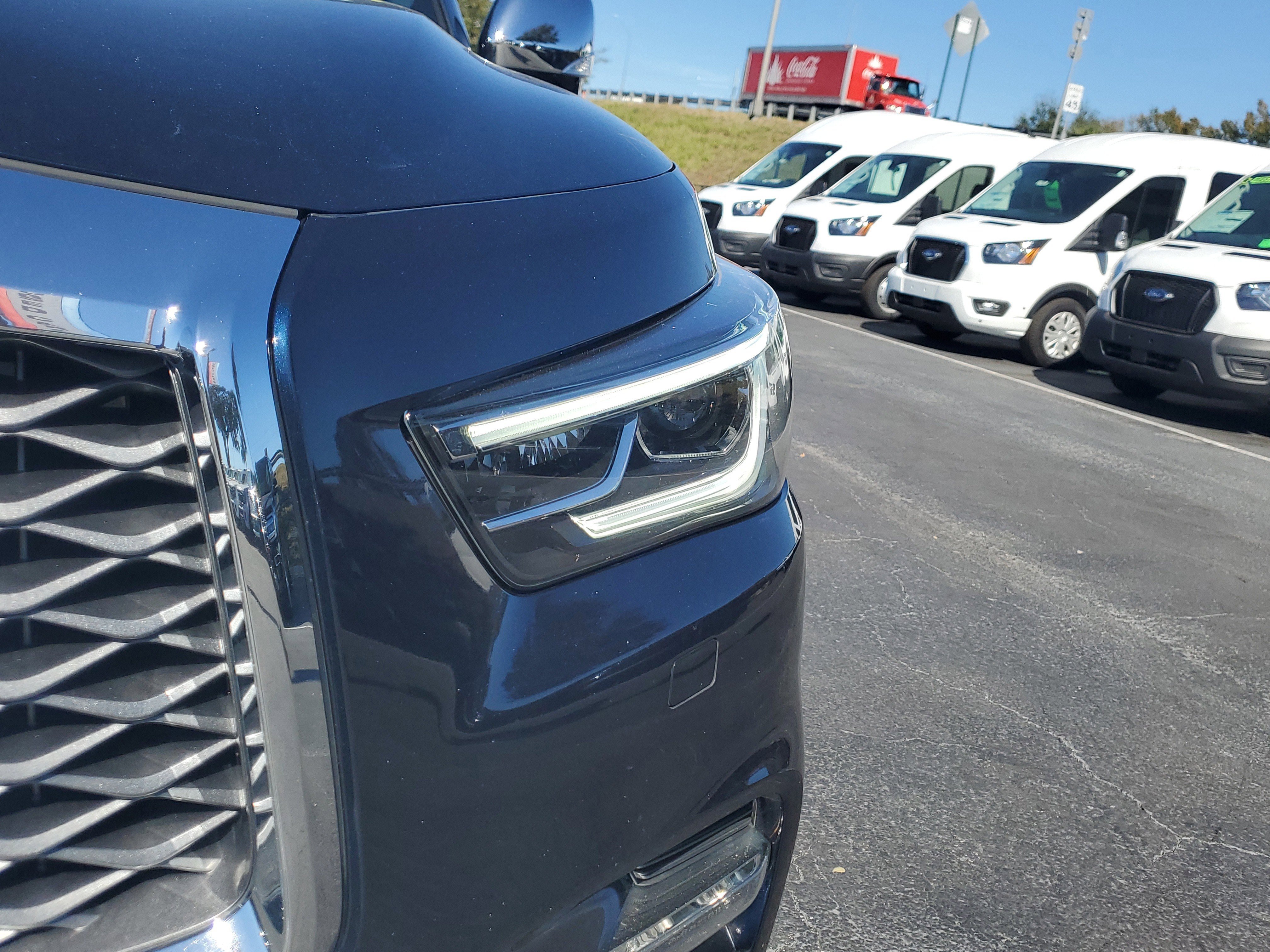 Used 2021 INFINITI QX80 Sensory w/ Cargo Package image 6