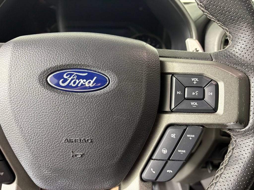Certified 2018 Ford F150 Raptor w/ Equipment Group 802A Luxury AWD/4WD image 23