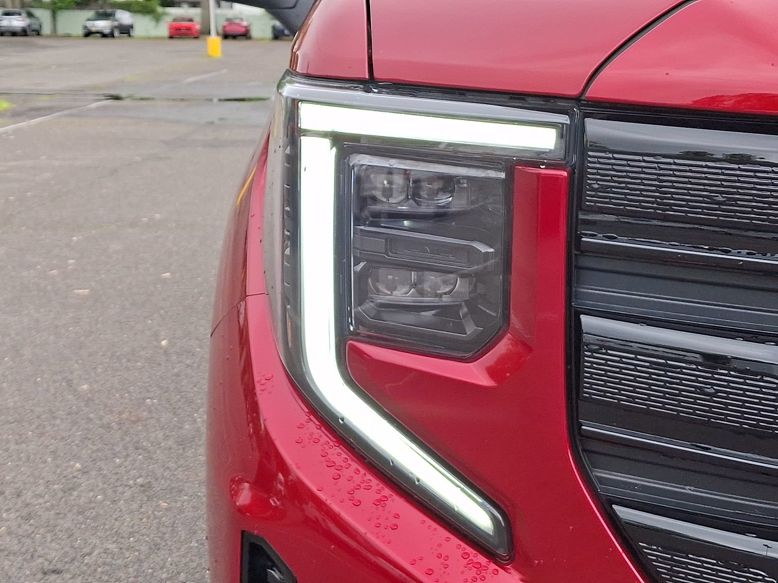 Used 2024 GMC Sierra 1500 Elevation w/ Preferred Package AWD/4WD image 10