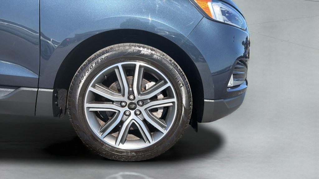 Certified 2024 Ford Edge Titanium w/ Equipment Group 301A AWD/4WD image 49