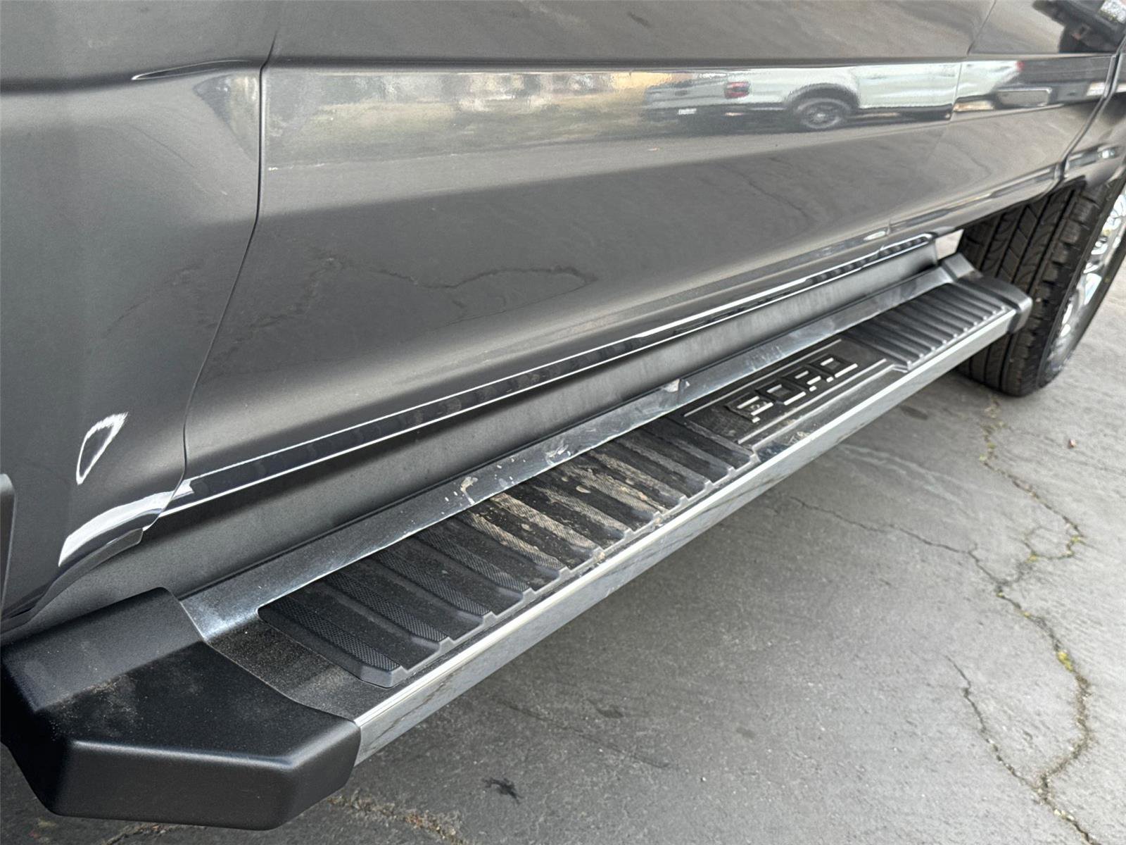 Certified 2022 Ford F350 Lariat w/ Lariat Ultimate Package image 12