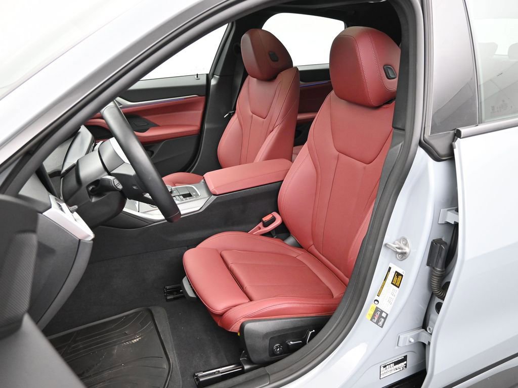 Used 2025 BMW i4 eDrive40 w/ M Sport Package image 37