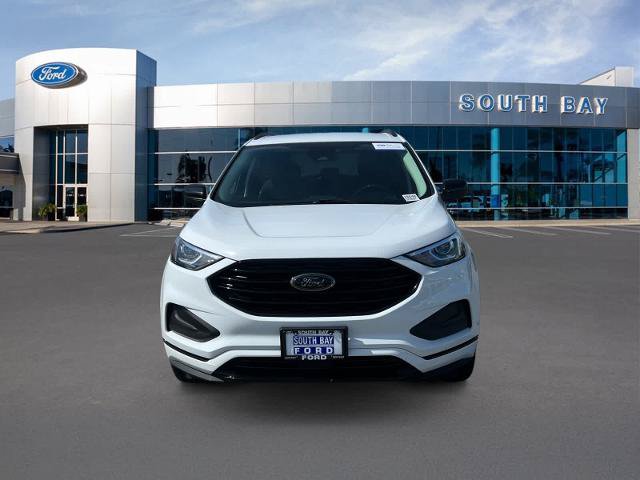 Certified 2023 Ford Edge SE w/ Black Appearance Package AWD/4WD image 8