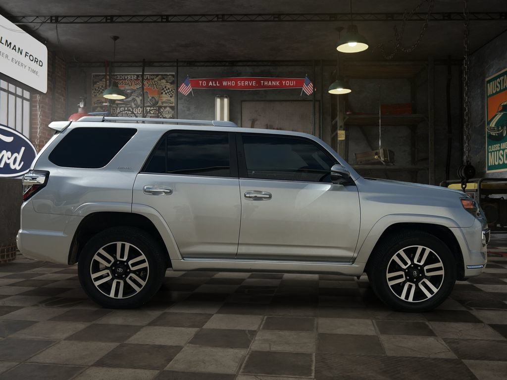 Used 2021 Toyota 4Runner Limited AWD/4WD image 7