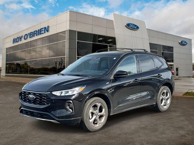 Certified 2024 Ford Escape ST-Line Select w/ Tech Pack #1 AWD/4WD image 1