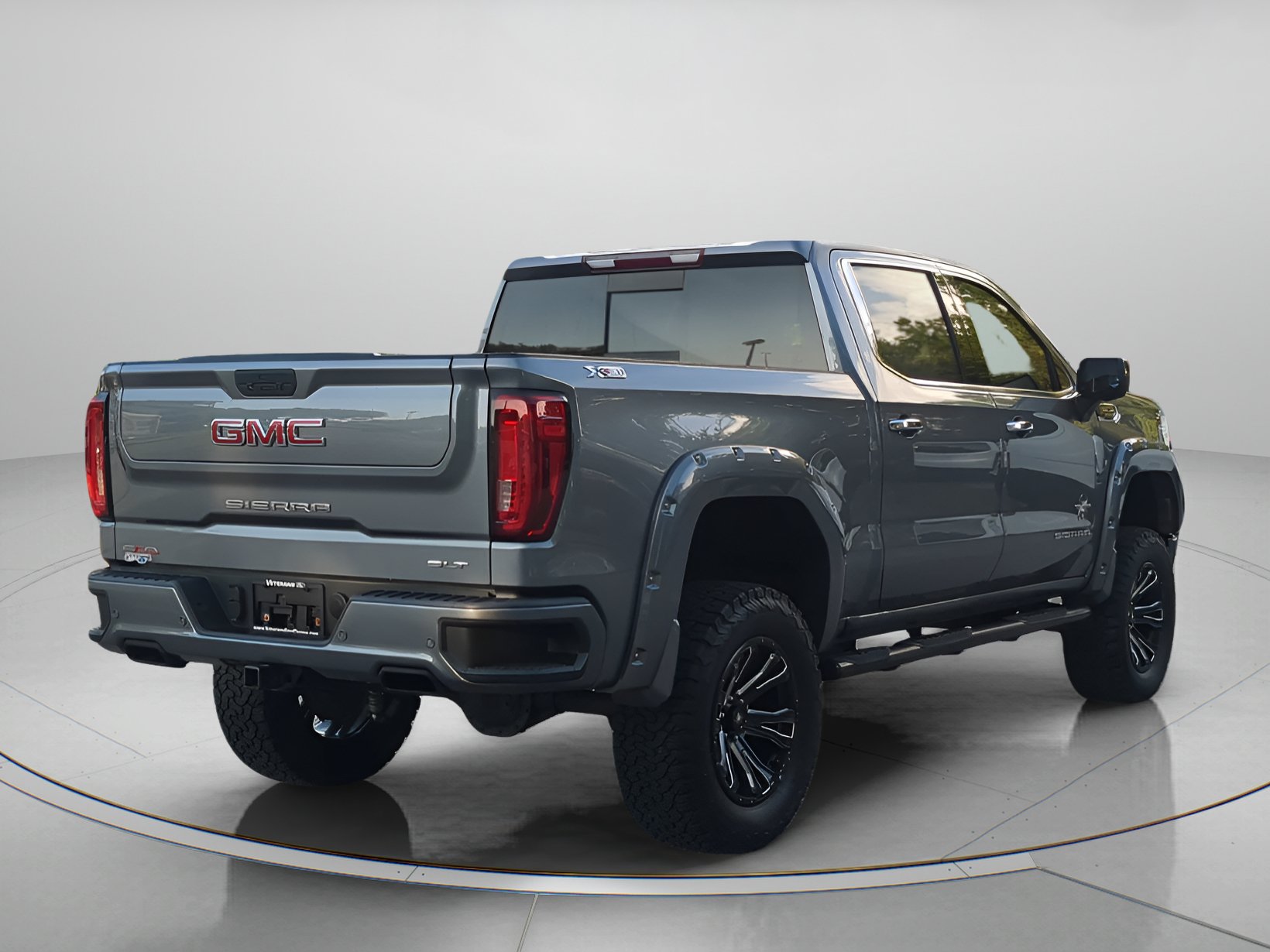 Used 2020 GMC Sierra 1500 SLT w/ SLT Premium Plus Package AWD/4WD image 40