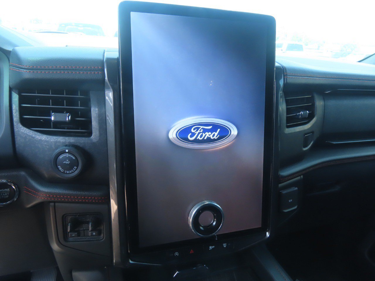 Certified 2024 Ford Expedition Max Limited RWD image 18