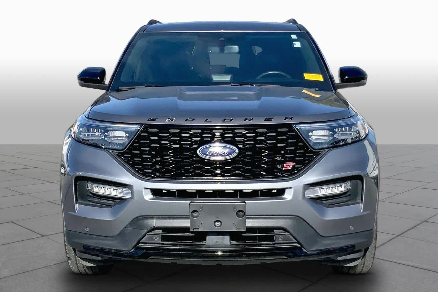 Certified 2023 Ford Explorer ST w/ Equipment Group 401A AWD/4WD image 4