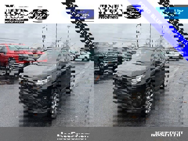 Used 2025 Toyota RAV4 XLE Premium w/ Weather Package image 1