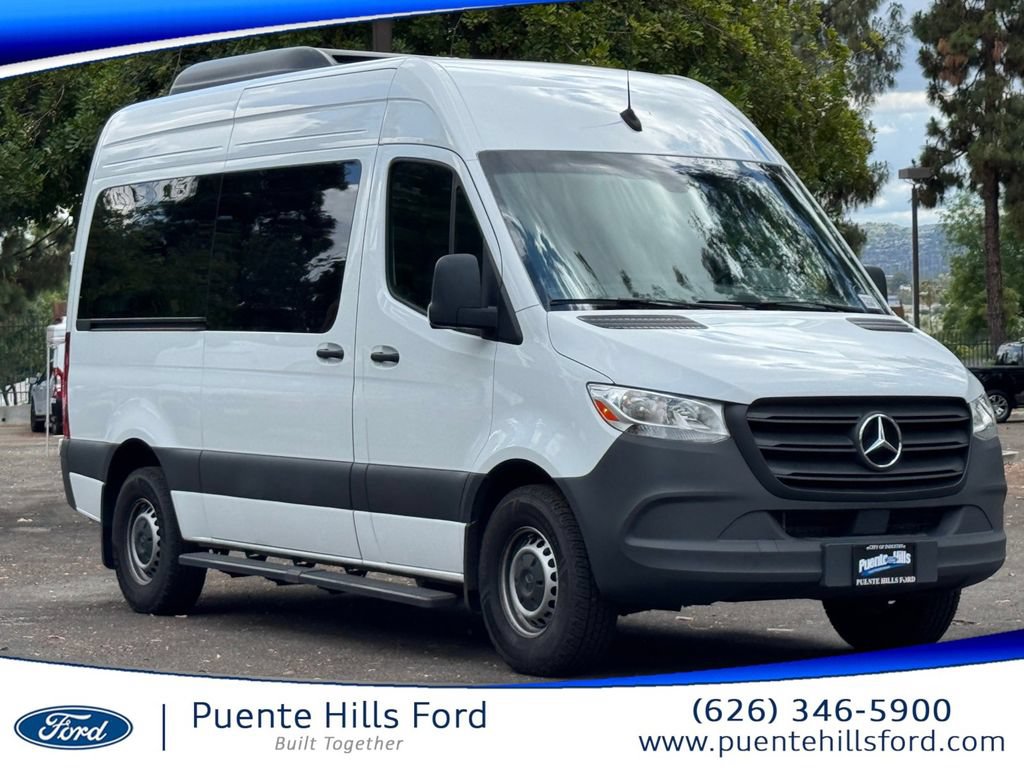 Used 2024 Mercedes-Benz Sprinter 2500 image 1