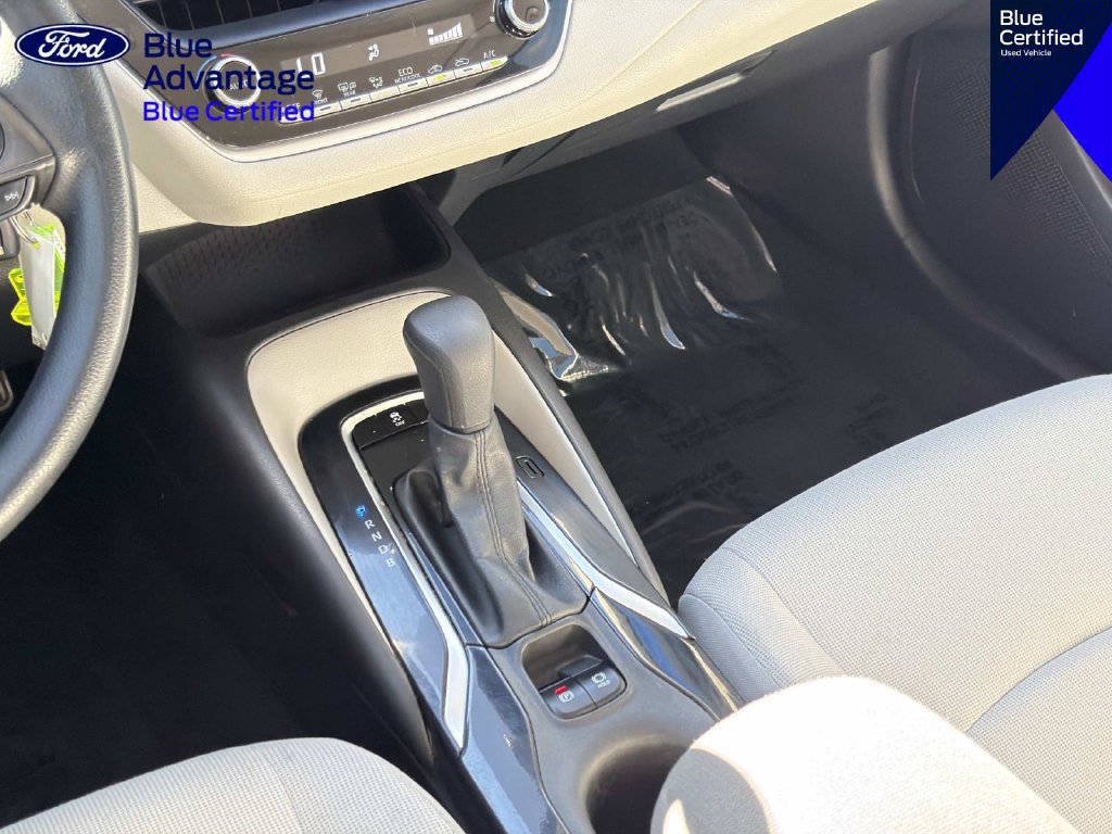 Used 2021 Toyota Corolla LE w/ Carpet Mat Package (TMS) FWD image 11