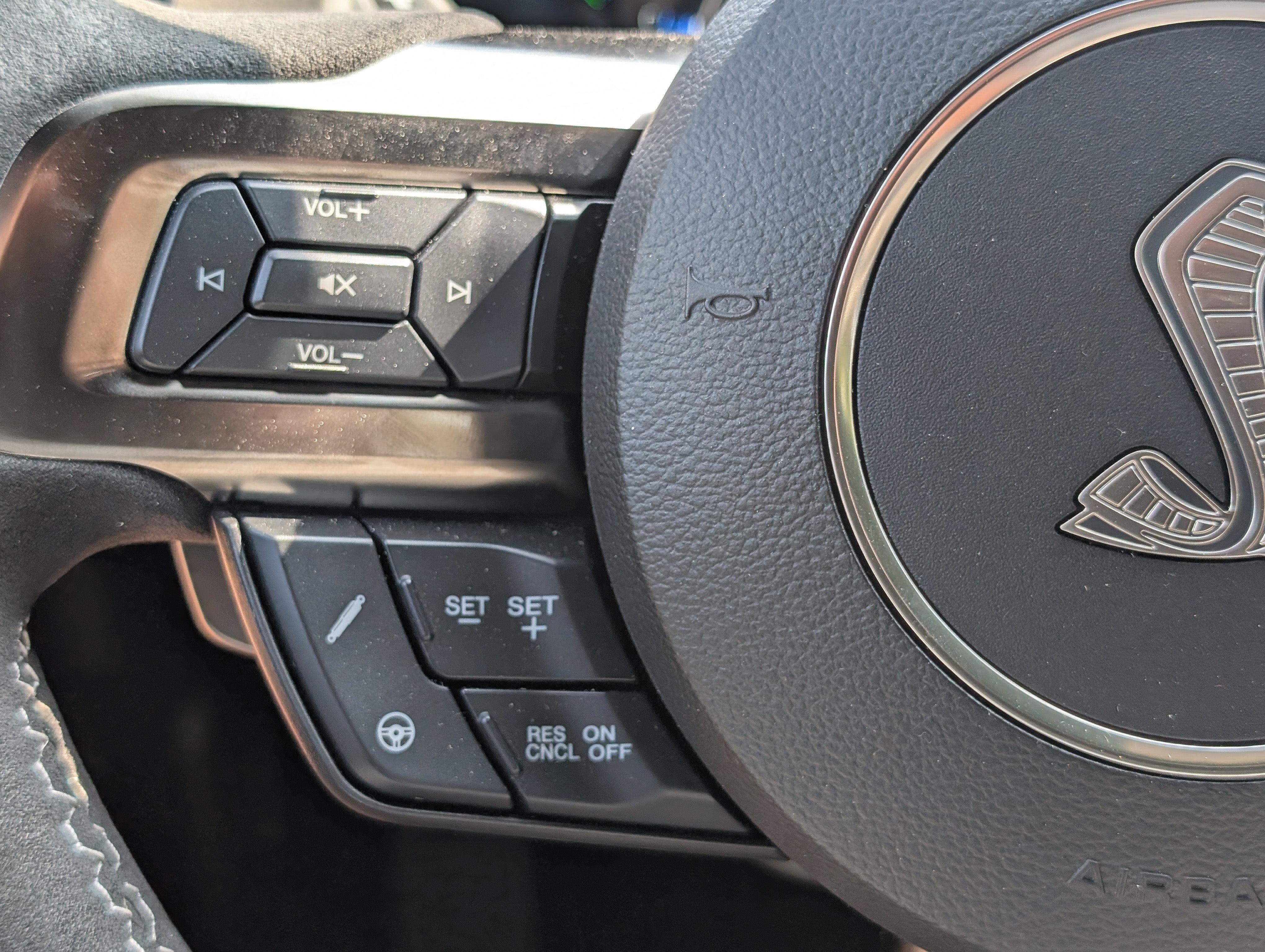 Certified 2020 Ford Mustang Shelby GT500 w/ Technology Package RWD image 19